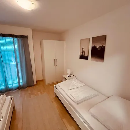 Daire 3-Room Apartment Up To 5 Guests Family Business Free Wifi Netflix Sky Dazn Disney Plus 1000 International Tv Channels