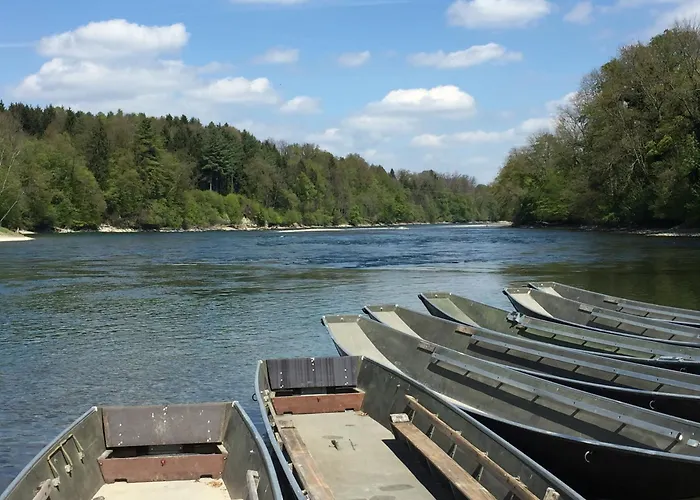 3-room Up To 5 Guests Family Business Free Wifi Netflix Sky Dazn 1000 International Tv Channels * Wynau